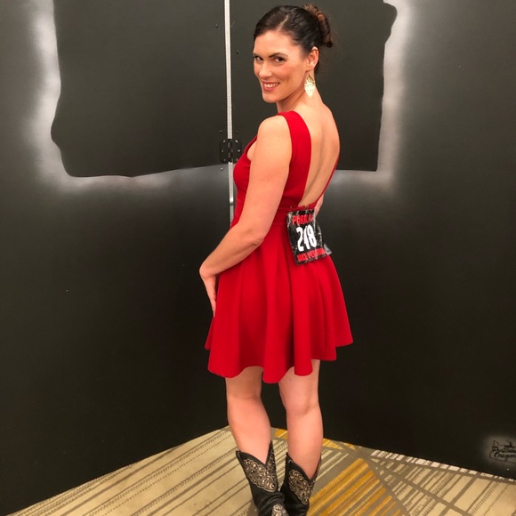 Meet your Posher, Tamara - Picture 4 of 4